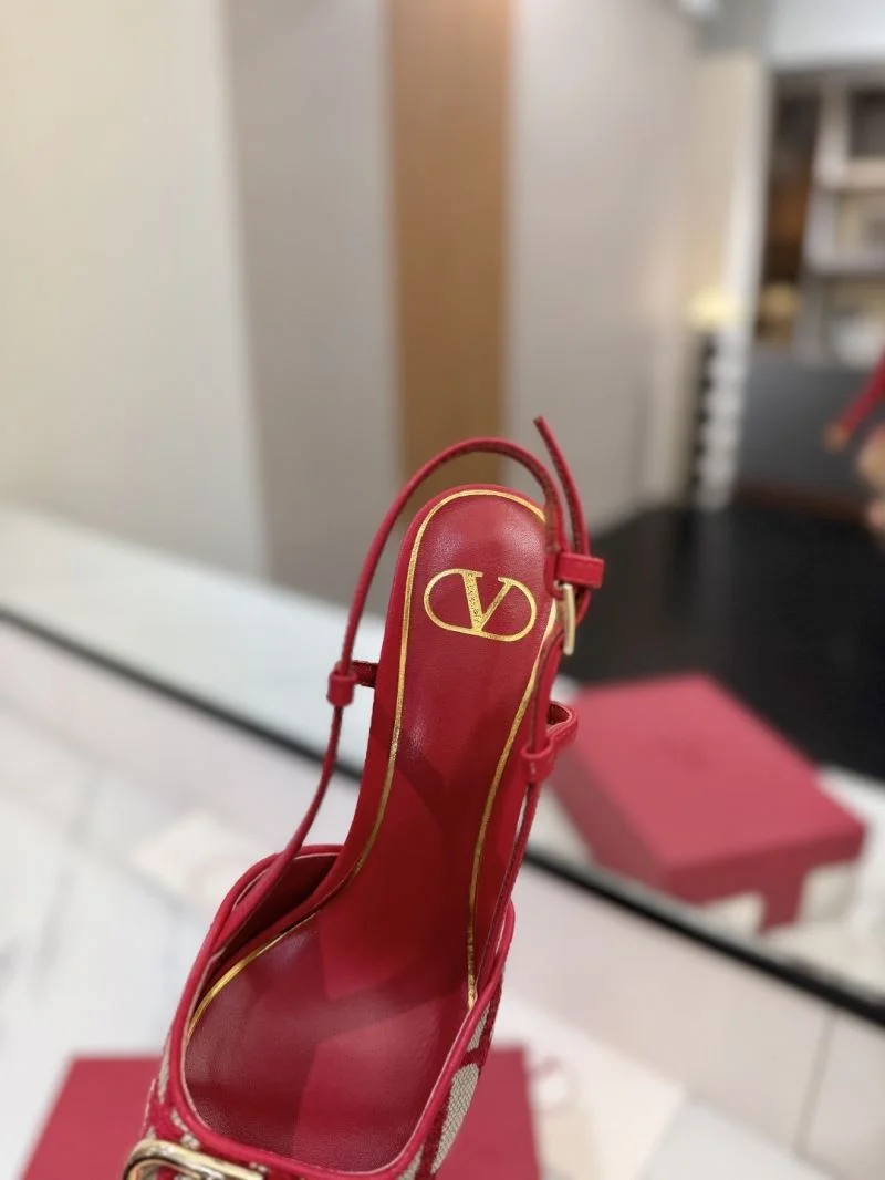 Valentino Sandals NewStyle 36653