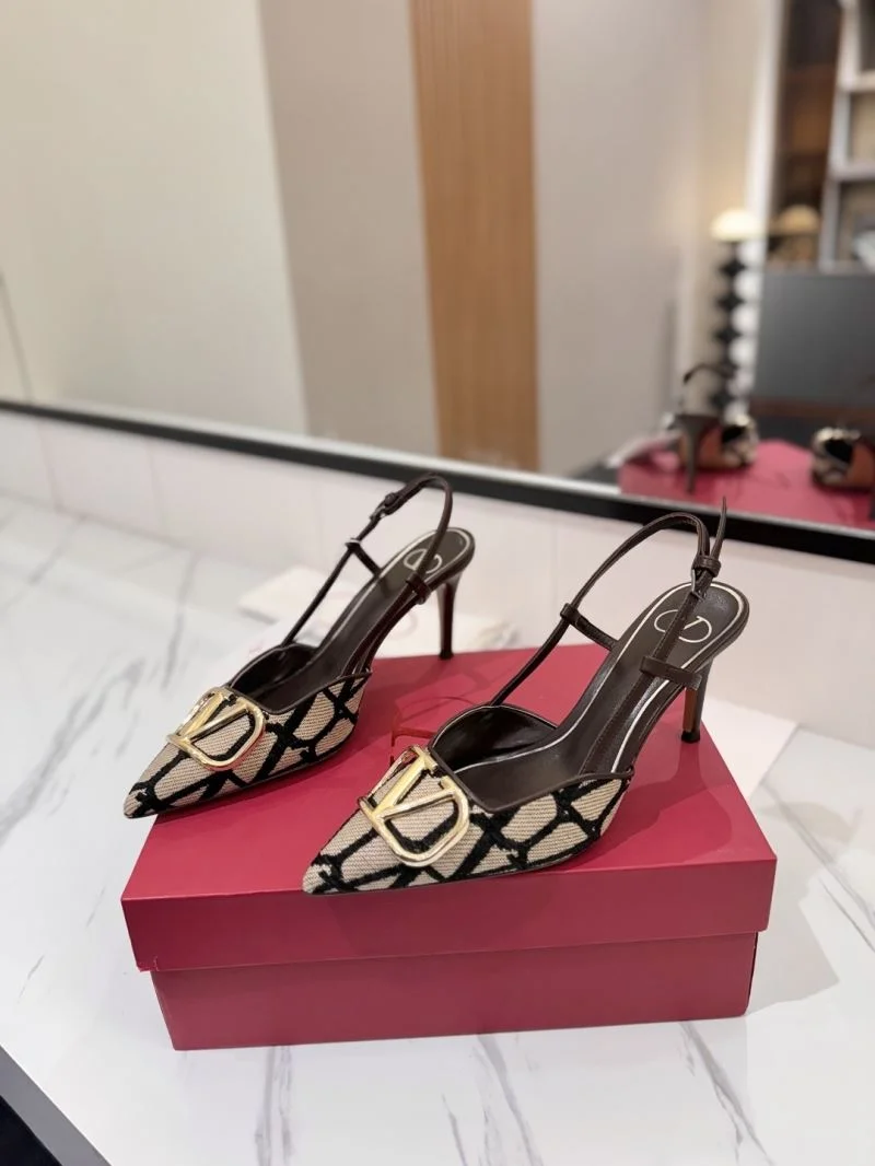 Valentino Sandals Chic 36642