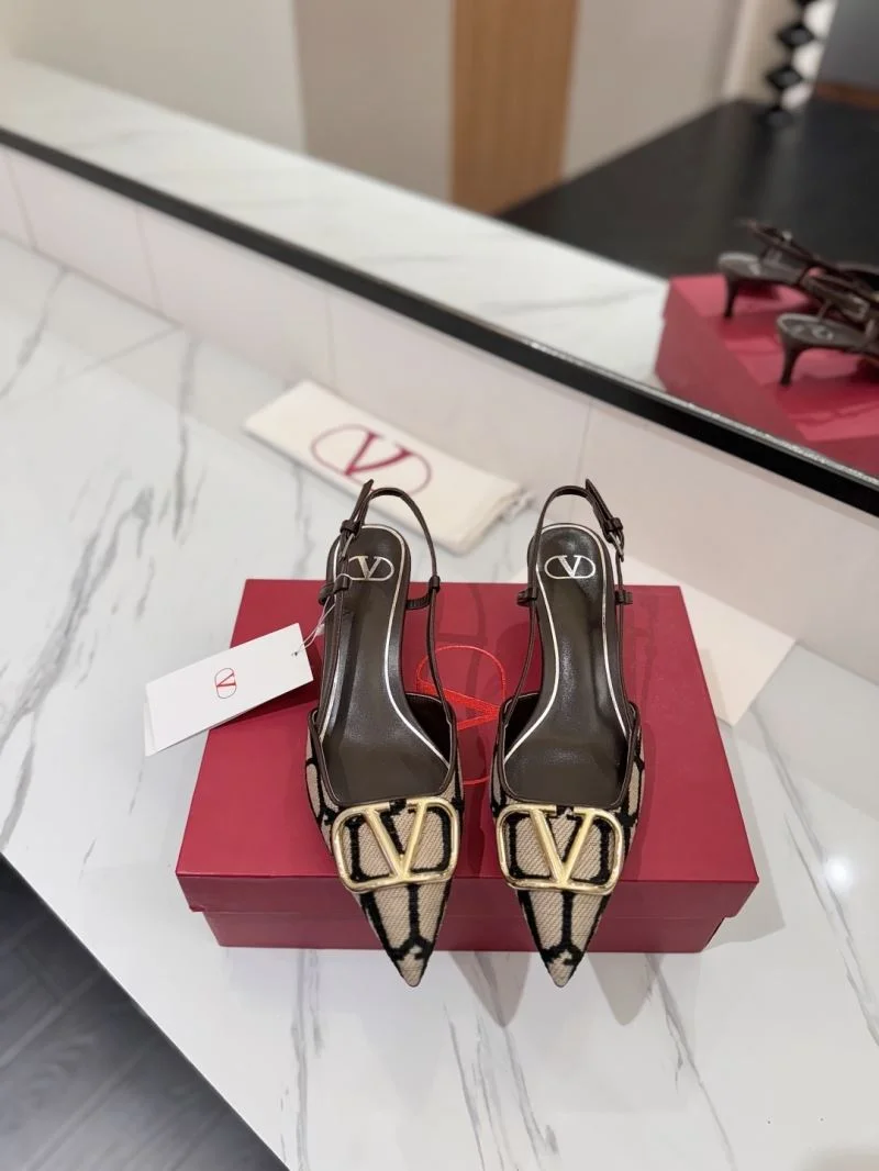 Valentino Sandals SmartChoice 36643