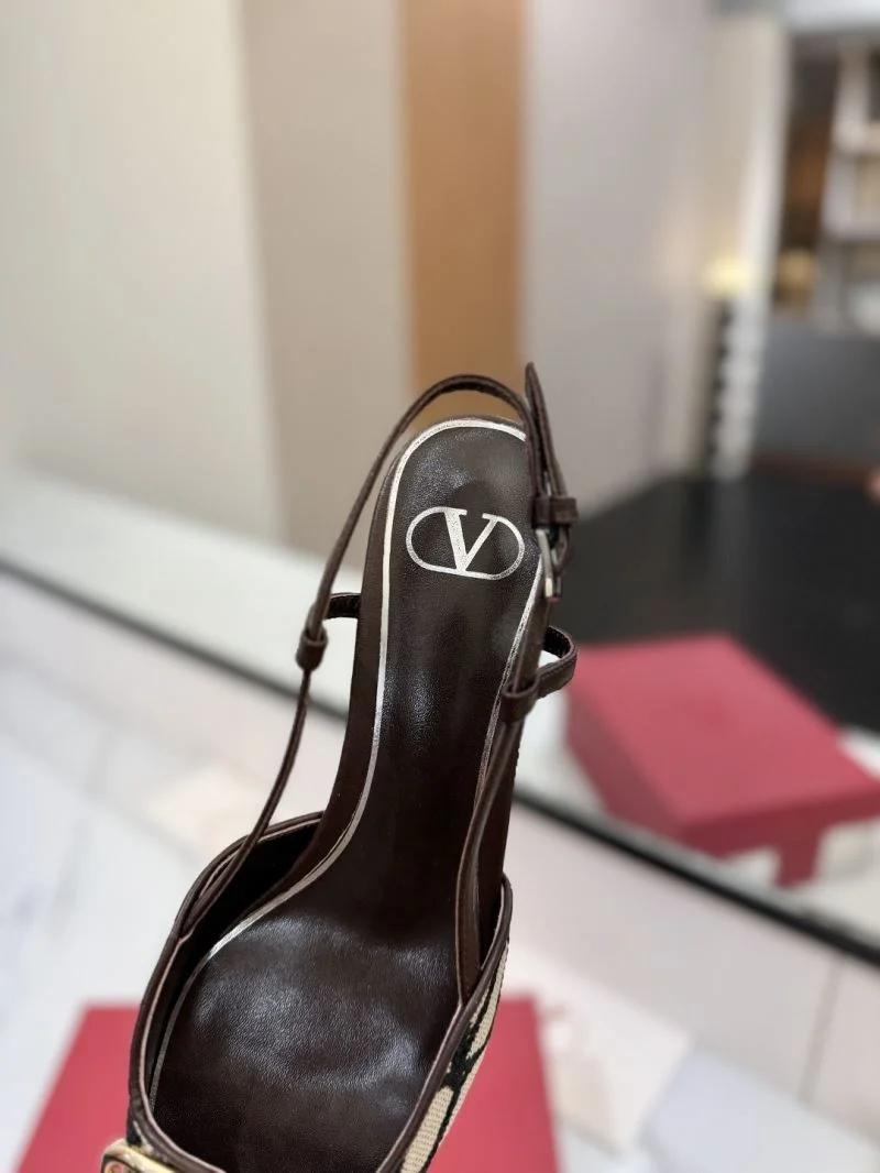 Valentino Sandals SmartChoice 36643