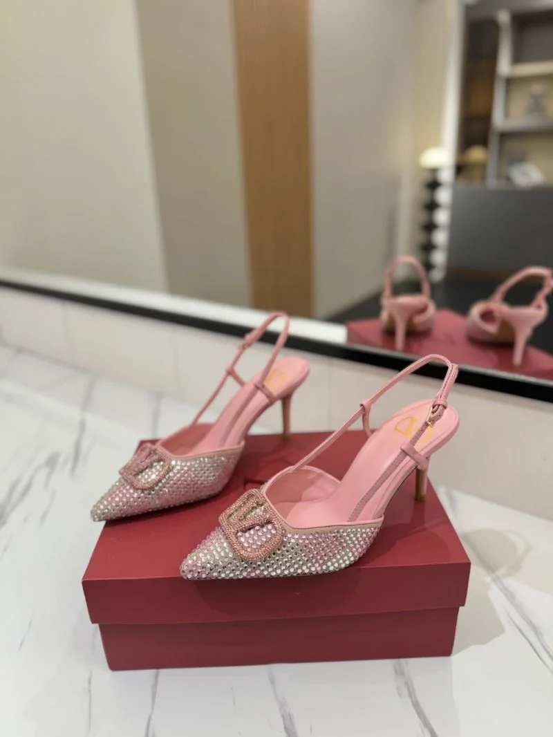 StreetReady Valentino Sandals 36641