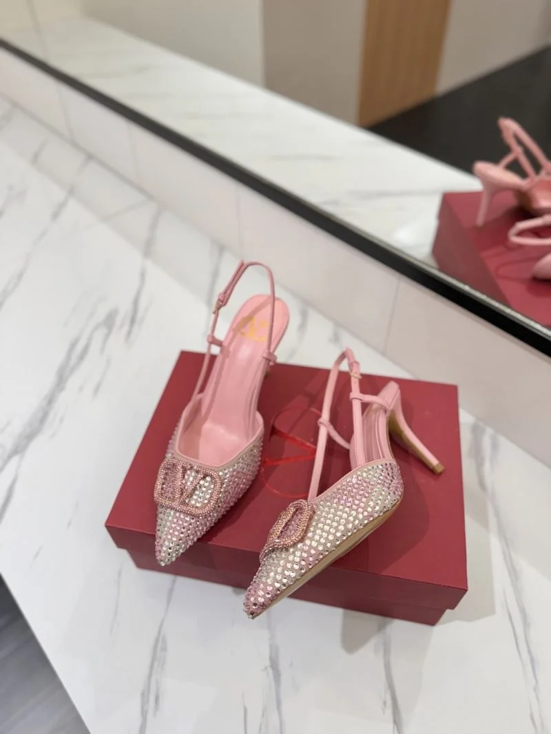 StreetReady Valentino Sandals 36641