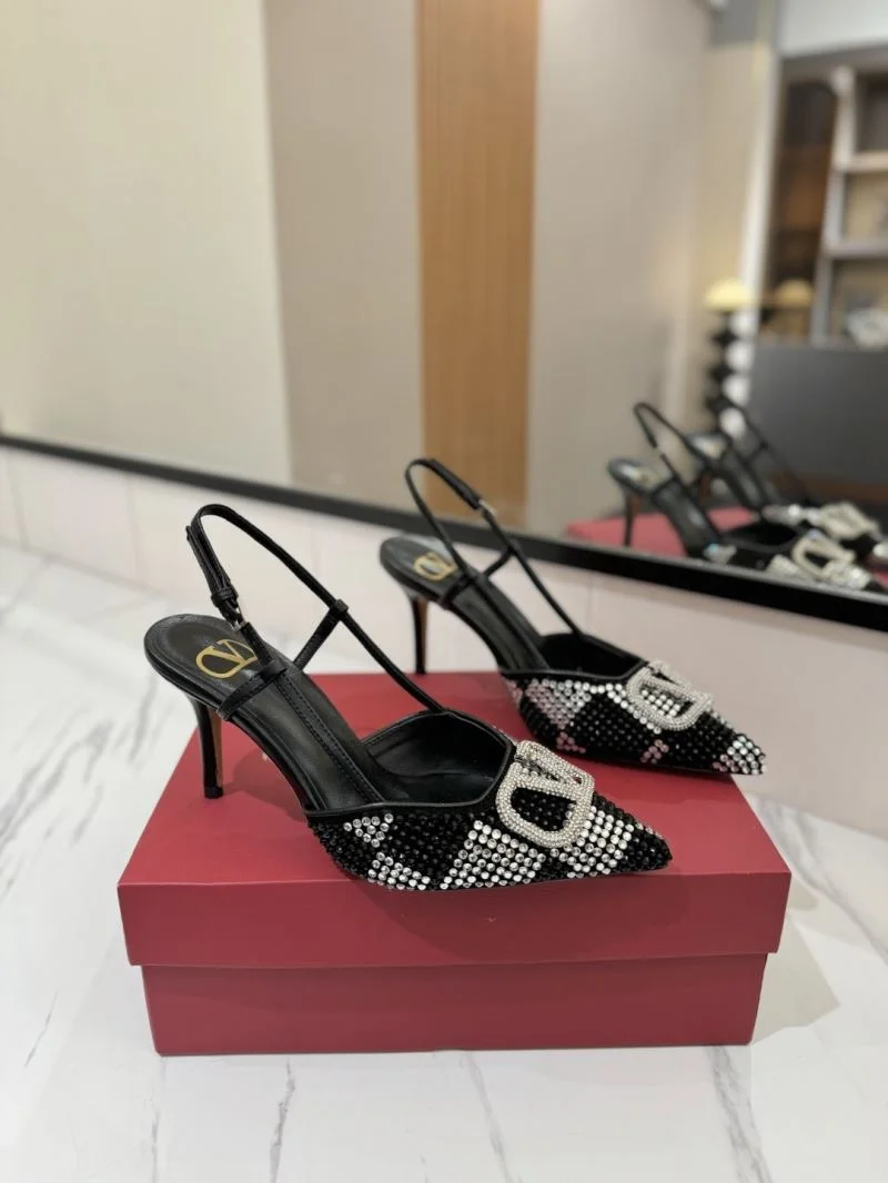 Valentino Sandals Compact 36637