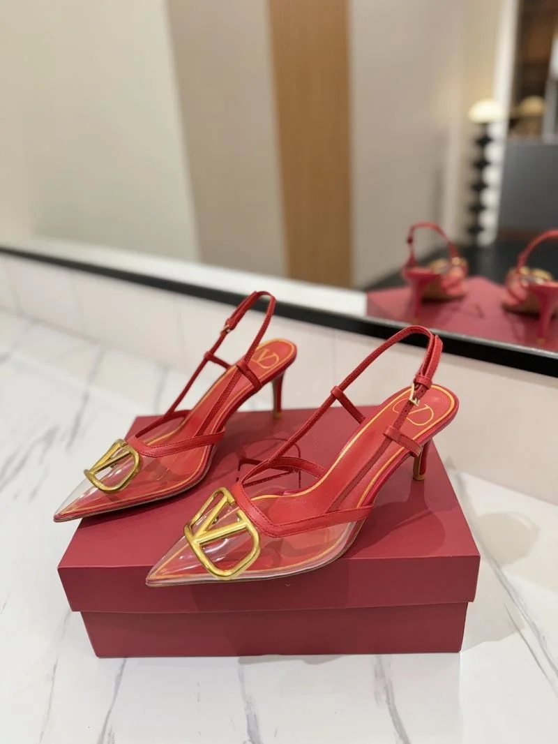 Comfortable Valentino Sandals 36615