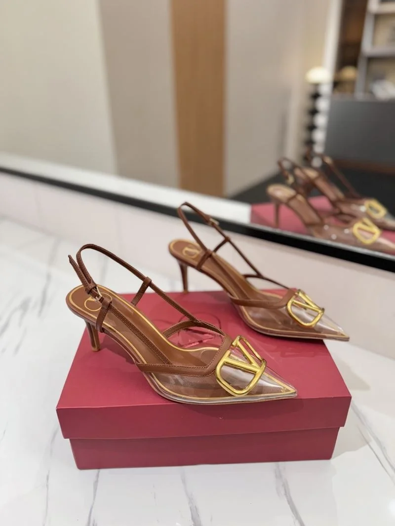 Classic Valentino Sandals 36620