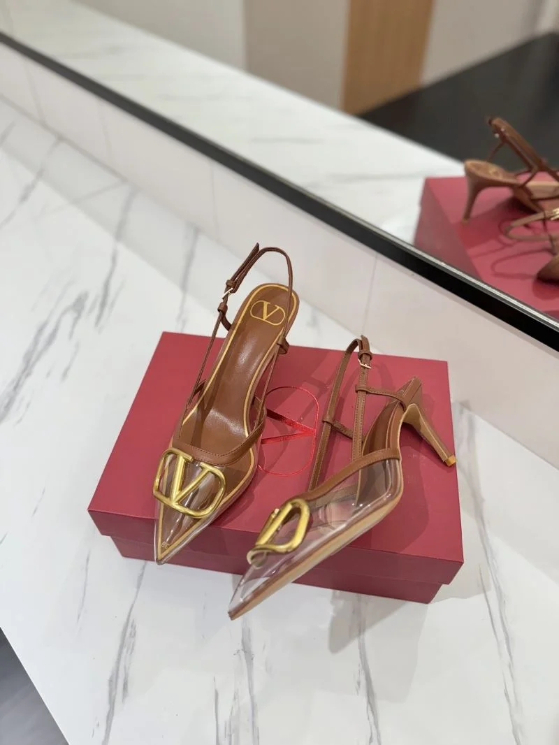 Classic Valentino Sandals 36620