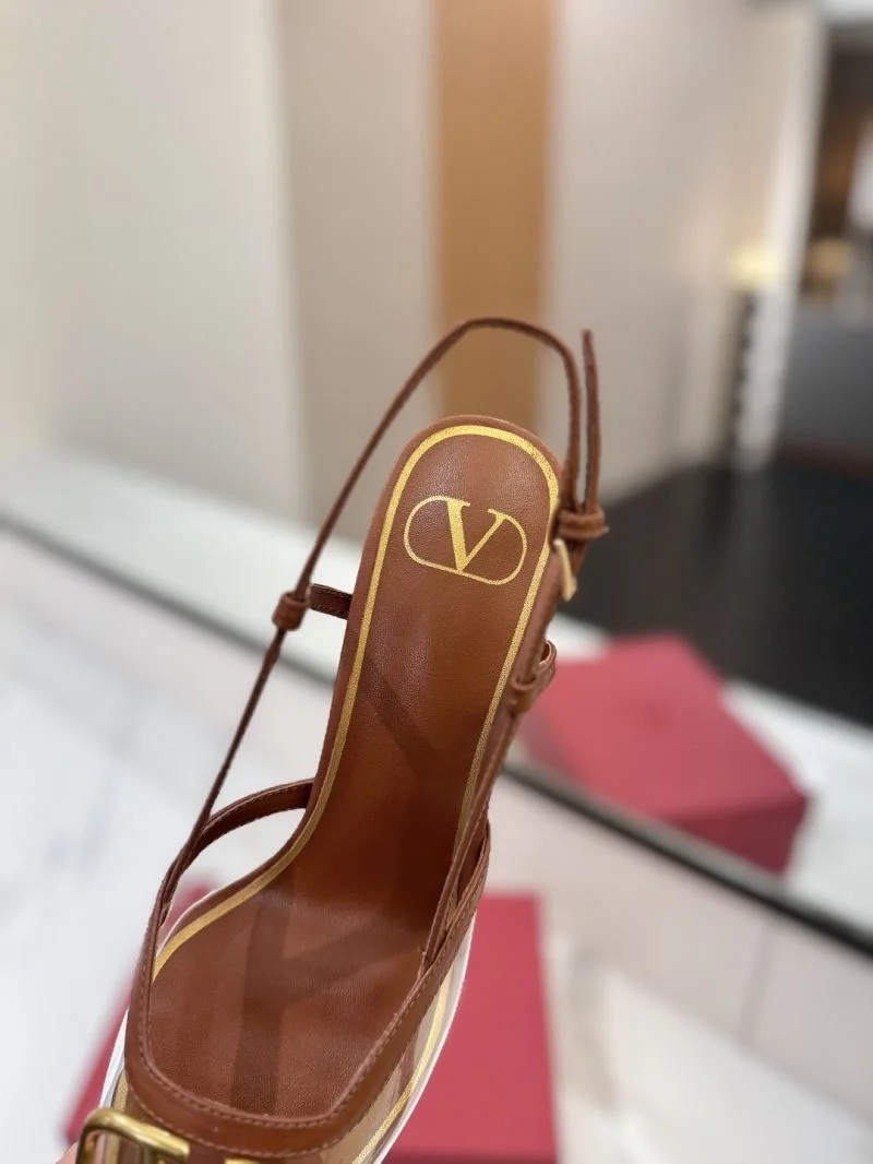 Classic Valentino Sandals 36620