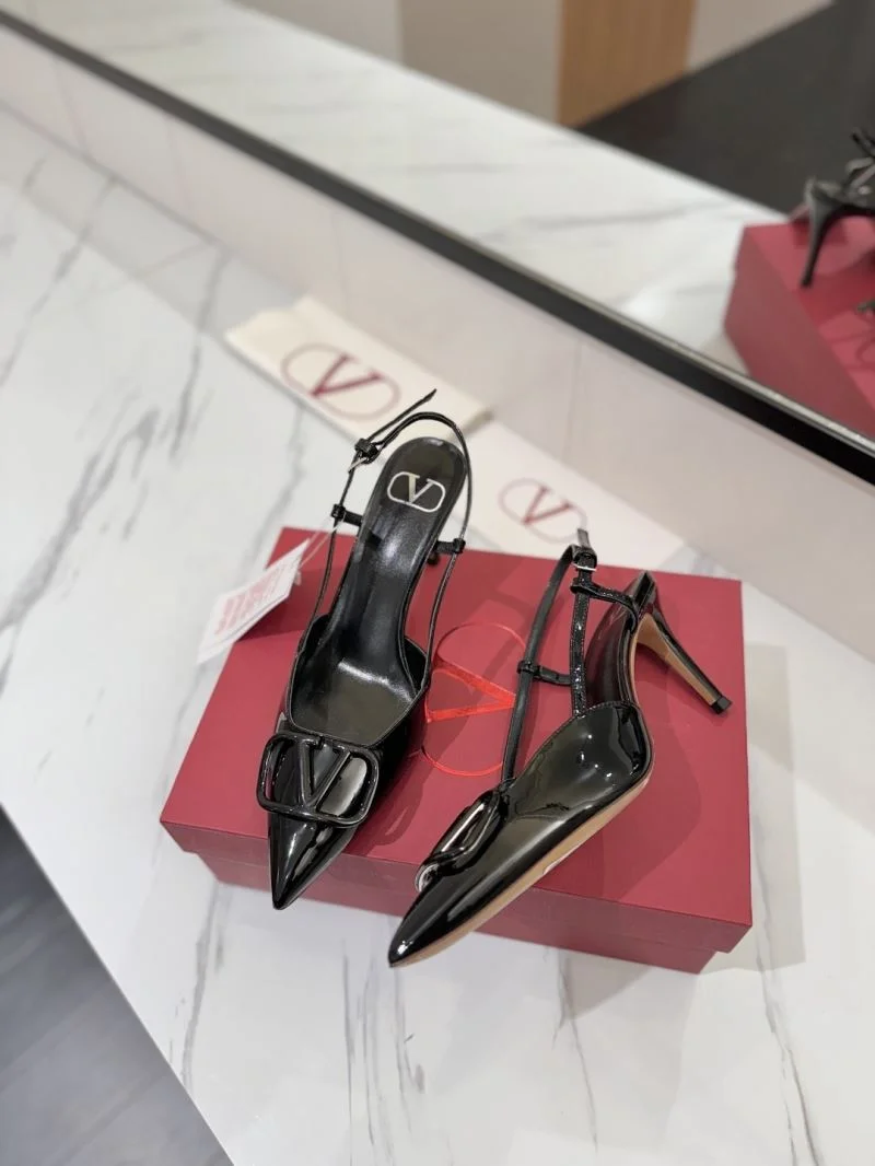 Affordable Valentino Sandals 36621