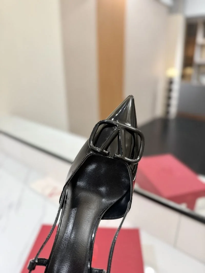 Affordable Valentino Sandals 36621