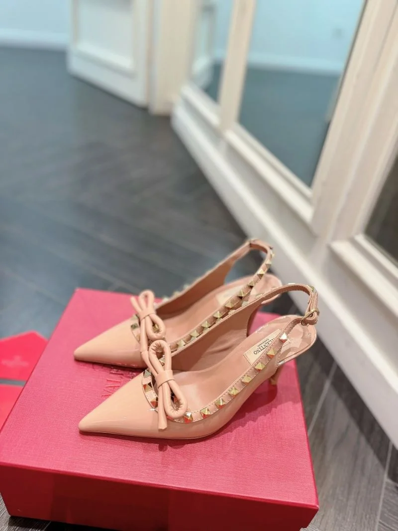GoAnywhere Valentino Sandals 36618