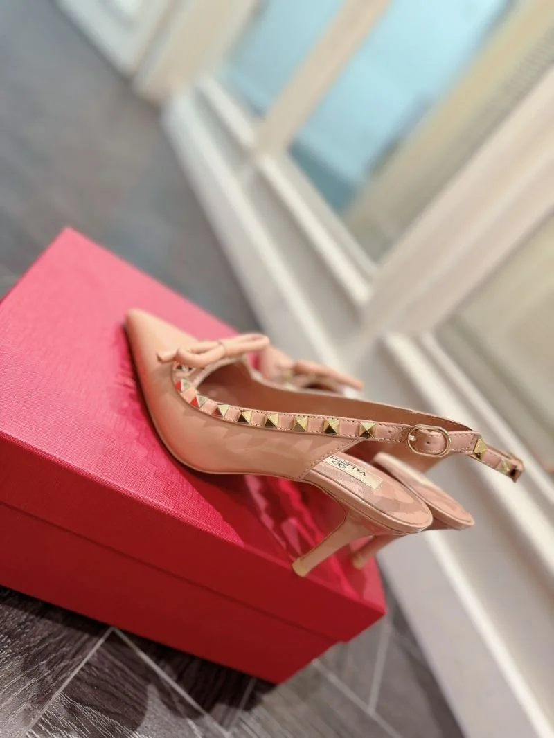 GoAnywhere Valentino Sandals 36618