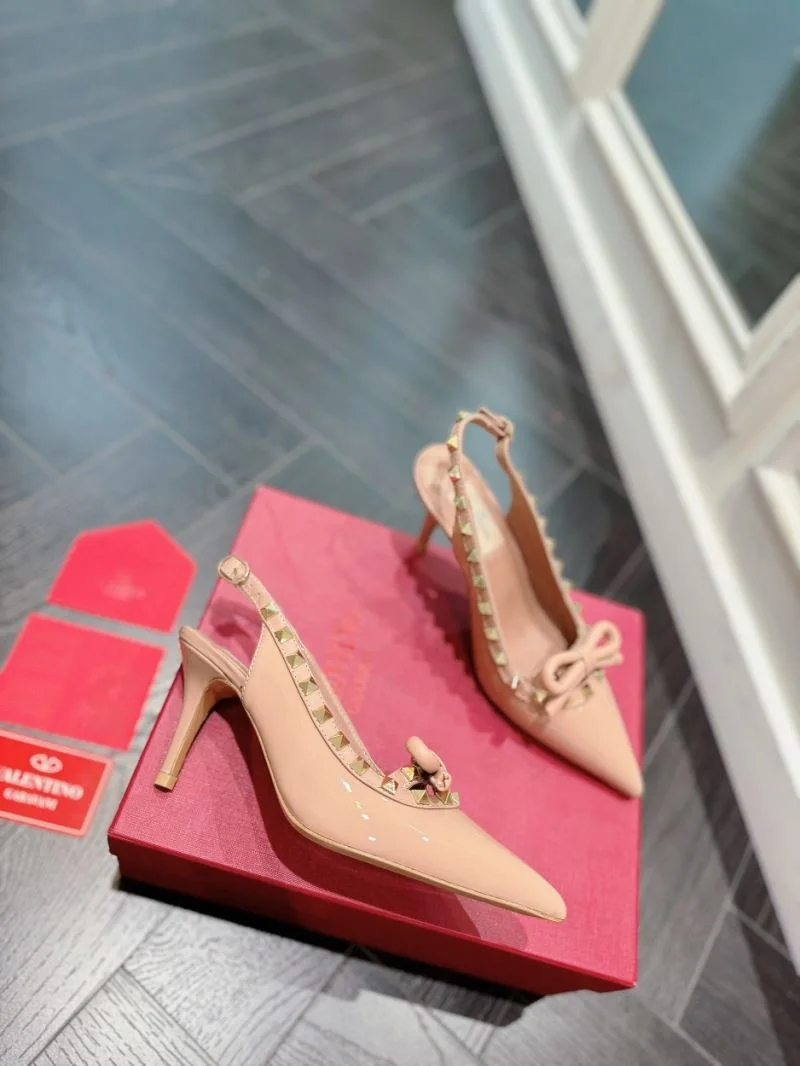 GoAnywhere Valentino Sandals 36618