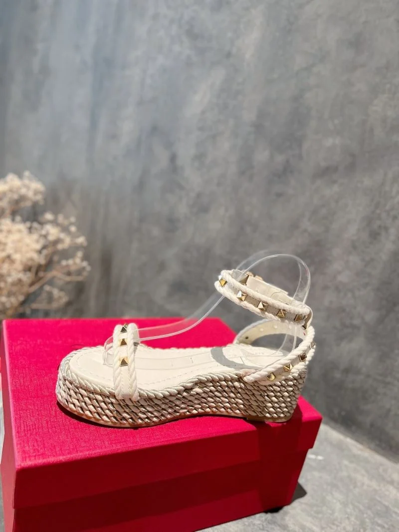 Valentino Sandals Trendy 36613