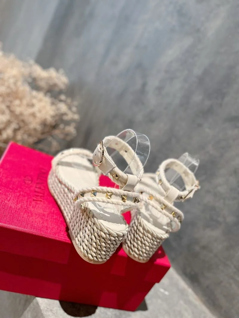Valentino Sandals Trendy 36613