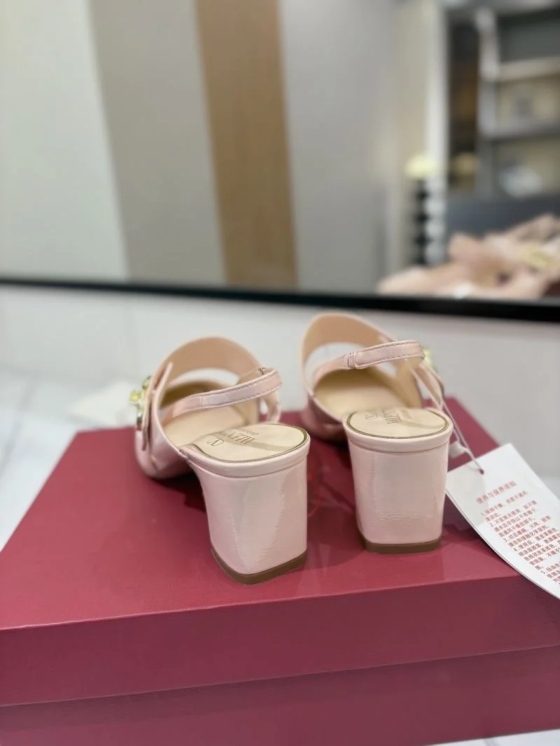 Reliable Valentino Sandals 36608