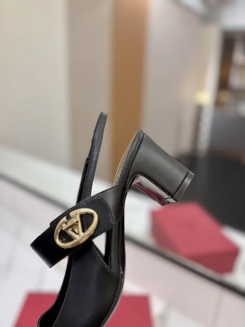 Valentino Sandals HighQuality 36600