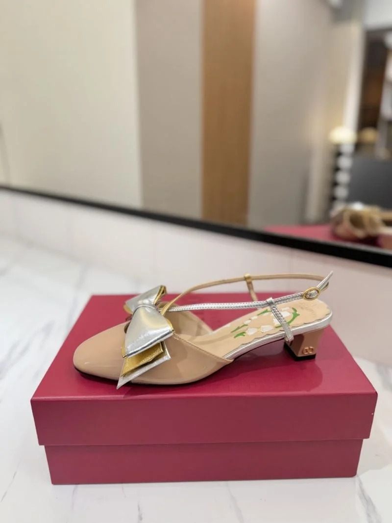 Valentino Sandals FreshLook 36606