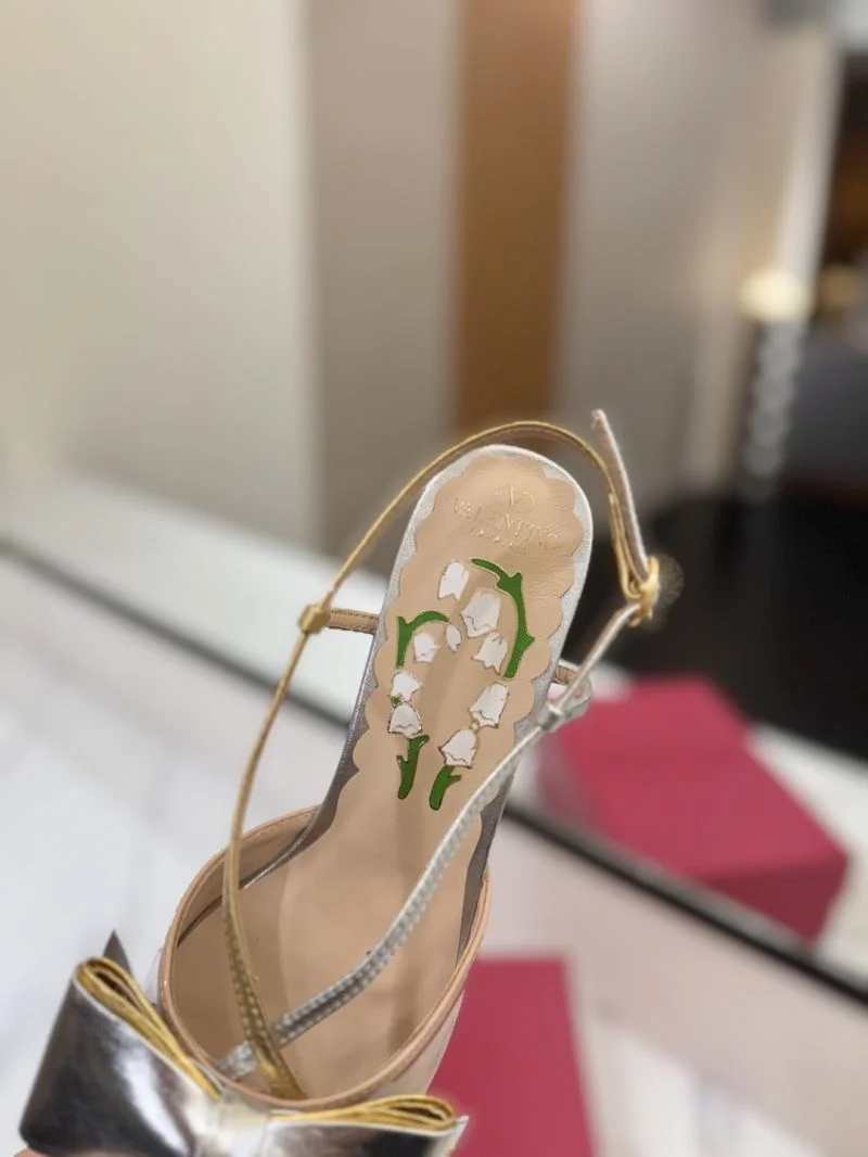 Valentino Sandals FreshLook 36606