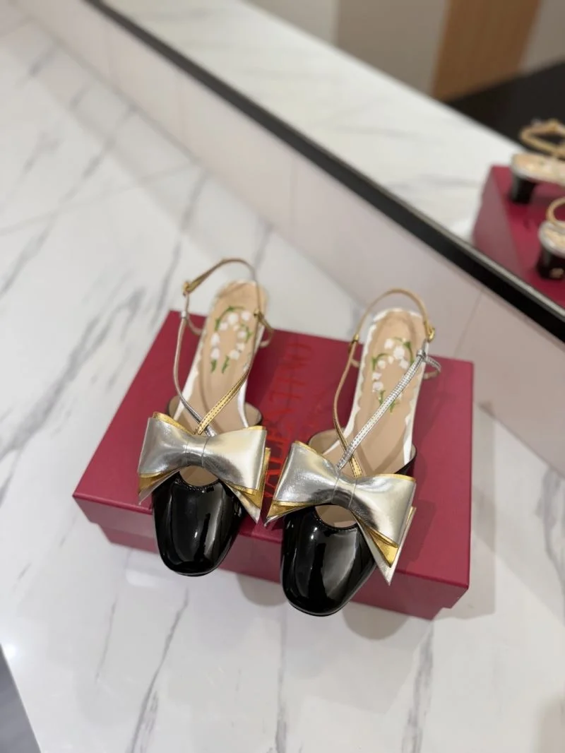 Valentino Sandals Comfortable 36598
