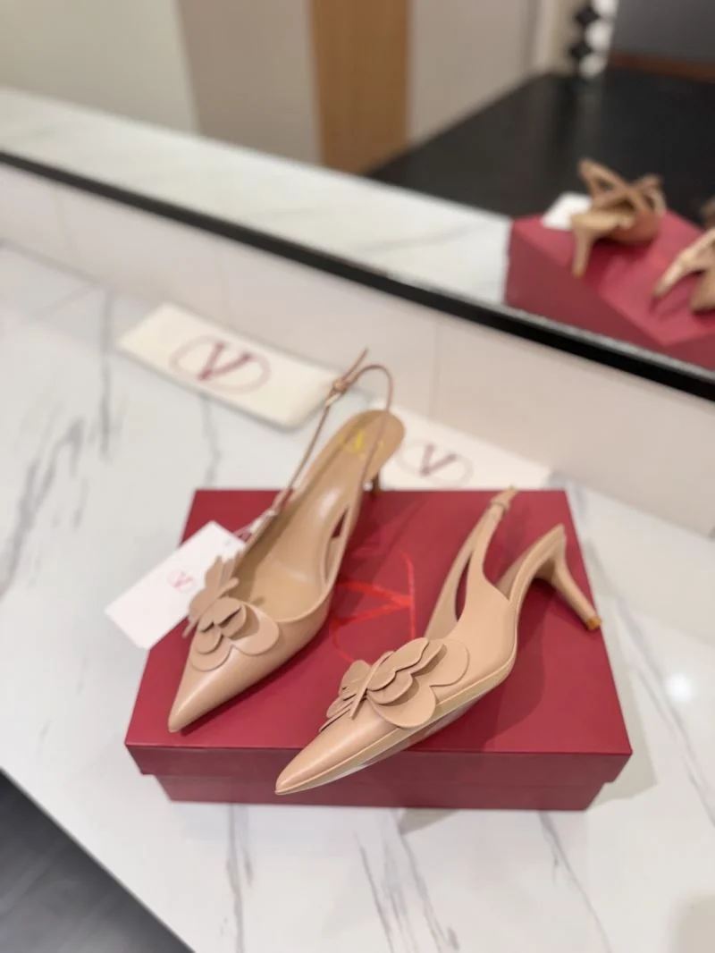 Valentino Sandals WaterResistant 36595