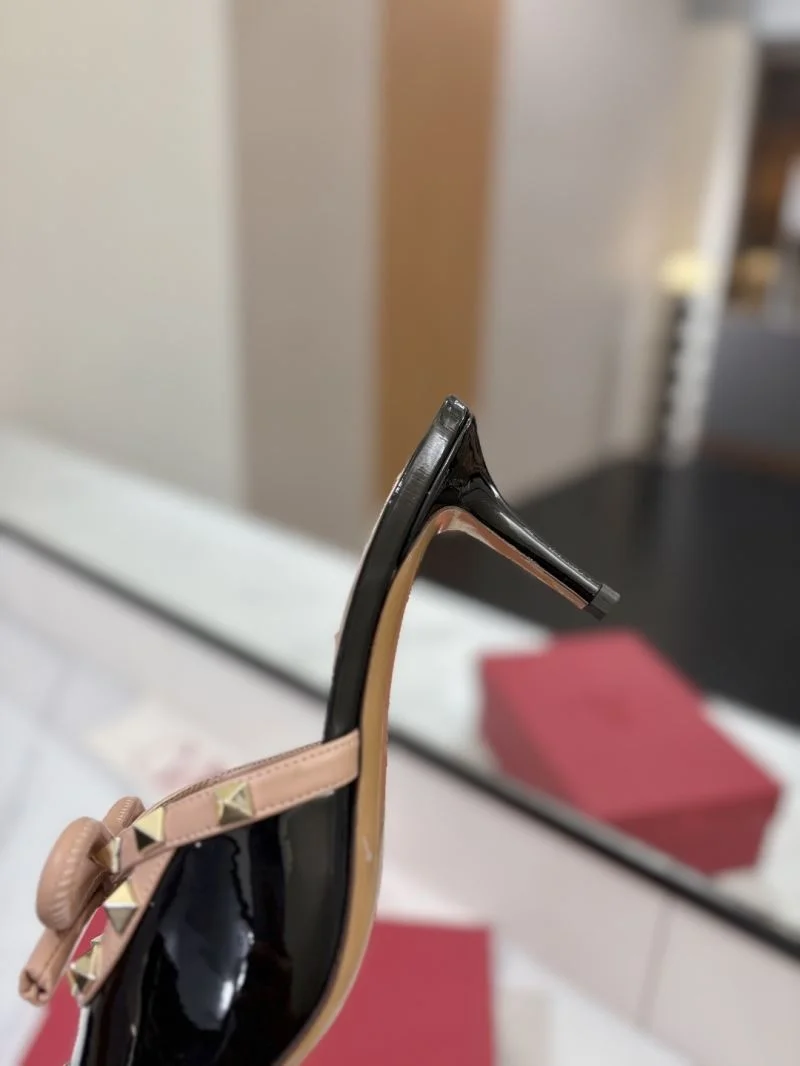 Premium Valentino Sandals 36594