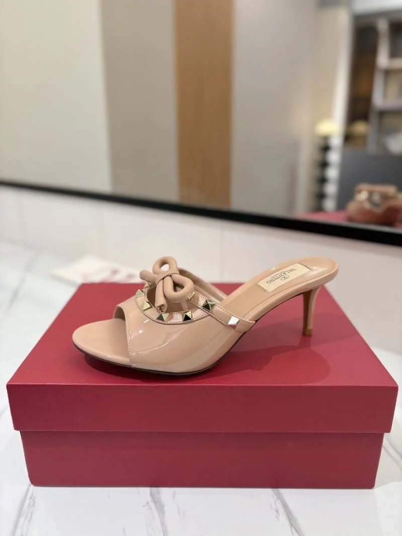 Comfortable Valentino Sandals 36580