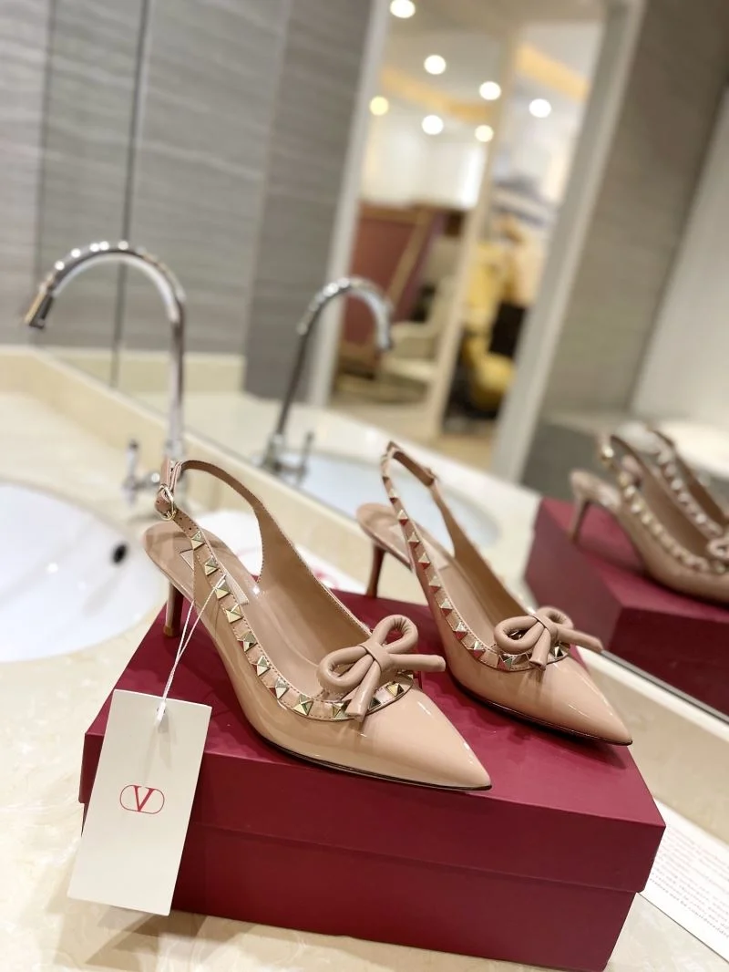 Packable Valentino Sandals 36574