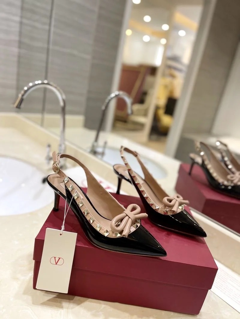 Seasonal Valentino Sandals 36581