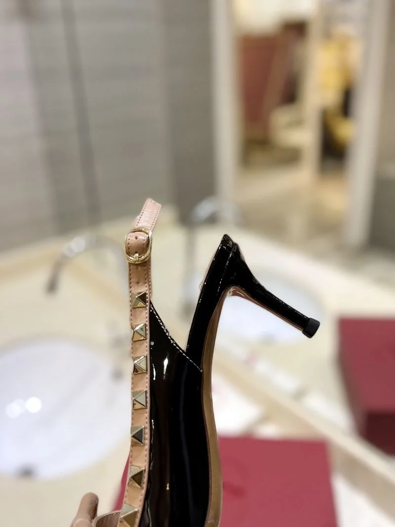 Seasonal Valentino Sandals 36581