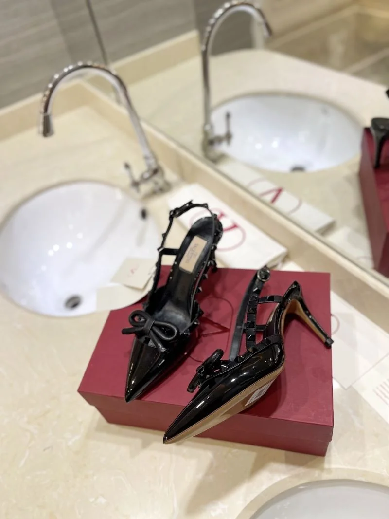 UrbanStyle Valentino Sandals 36567