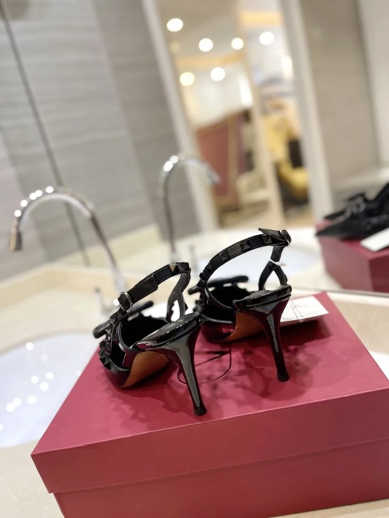 UrbanStyle Valentino Sandals 36567