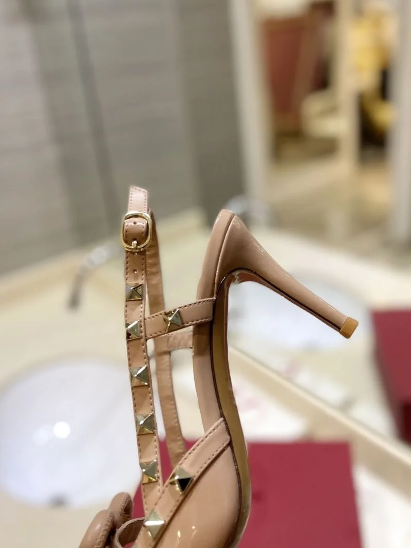 Seasonal Valentino Sandals 36586