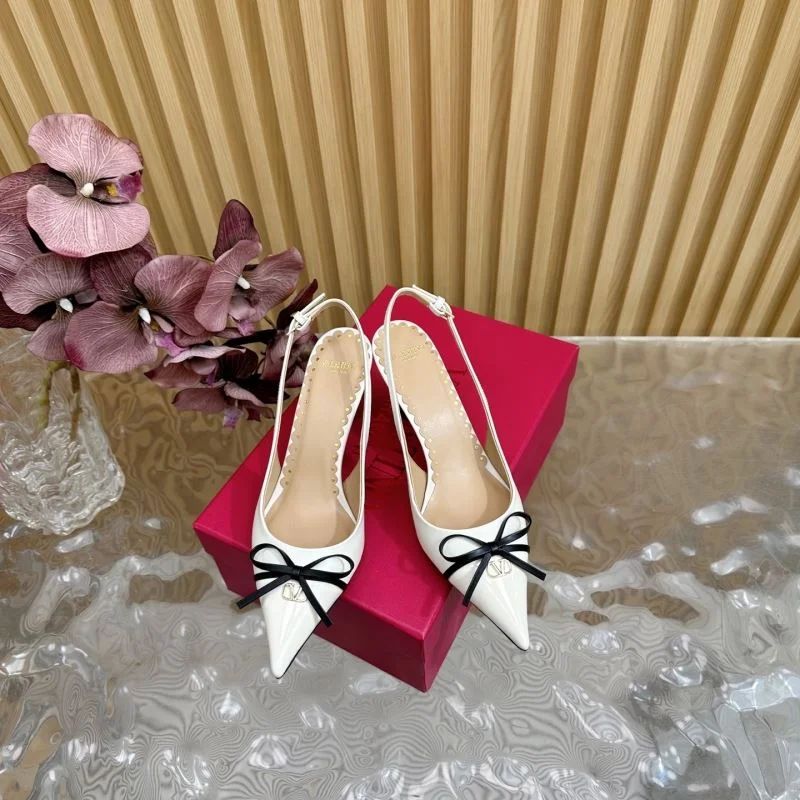 Snug Valentino Sandals 36578