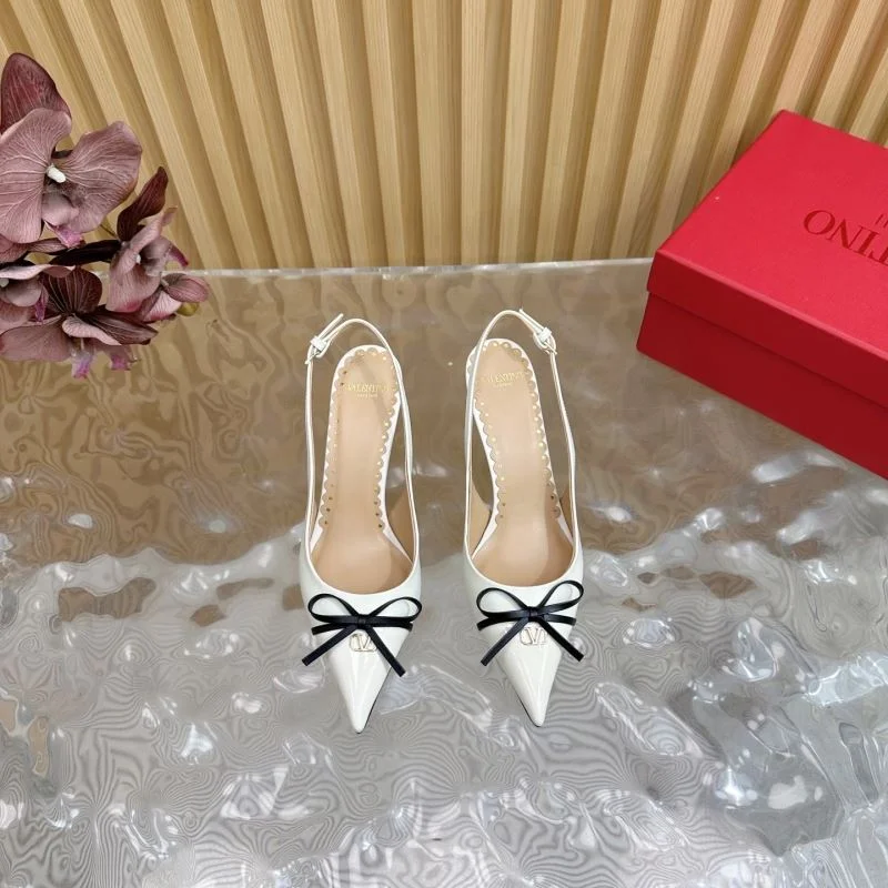 Snug Valentino Sandals 36578