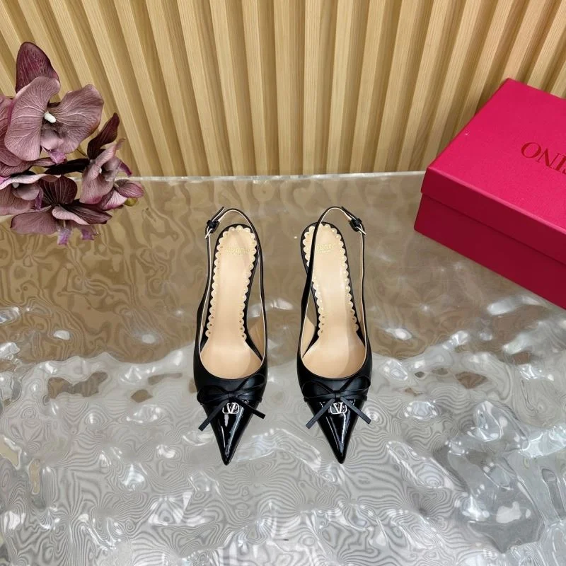 Valentino Sandals Attractive 36591