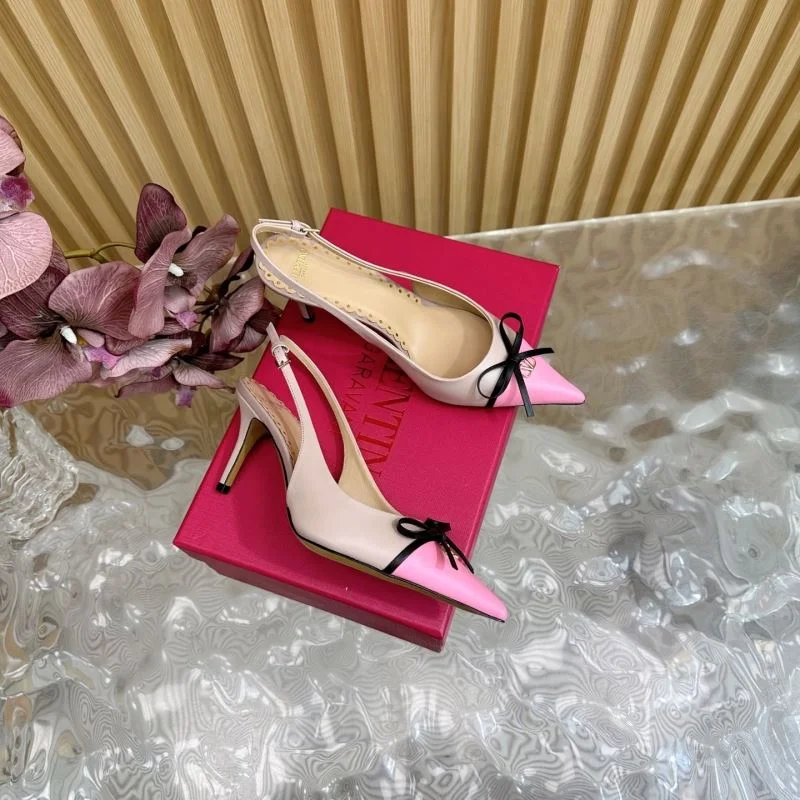 Valentino Sandals Practical 36592