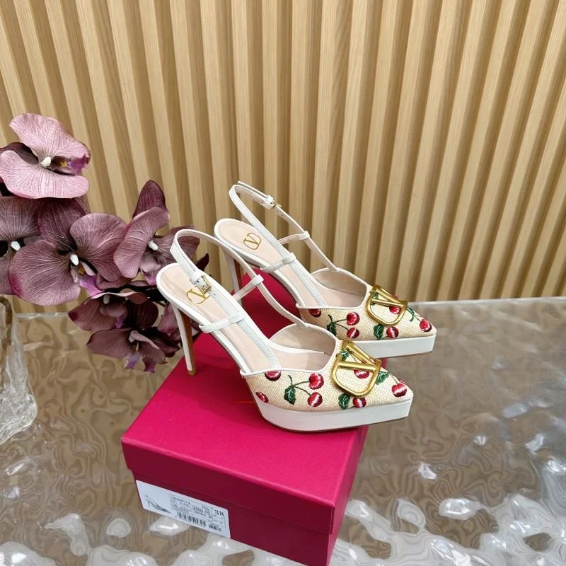 Bright Valentino Sandals 36378