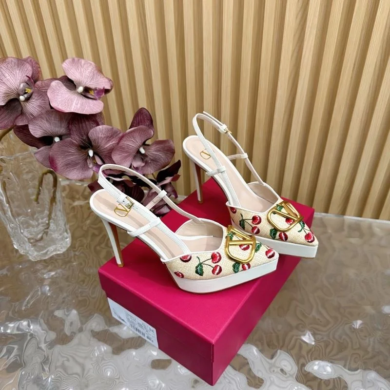 Bright Valentino Sandals 36378