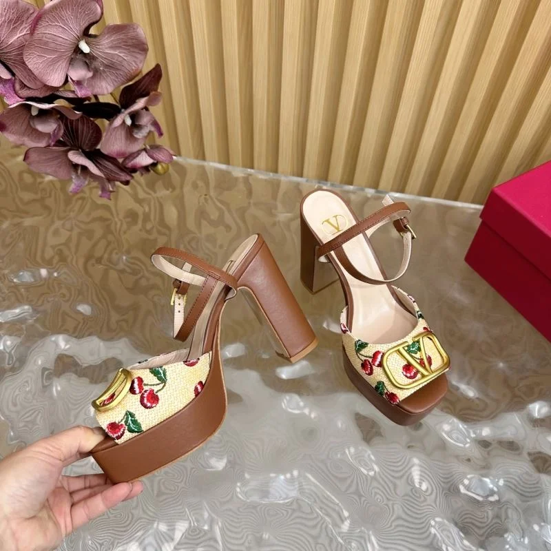 FastDry Valentino Sandals 36371