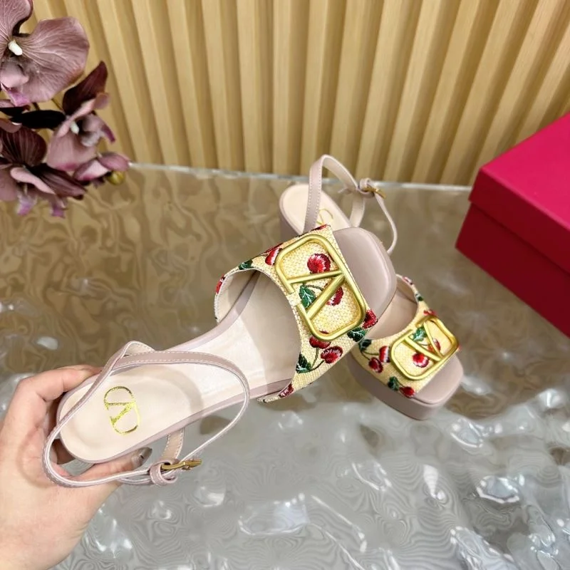 Valentino Sandals AllSeason 36352