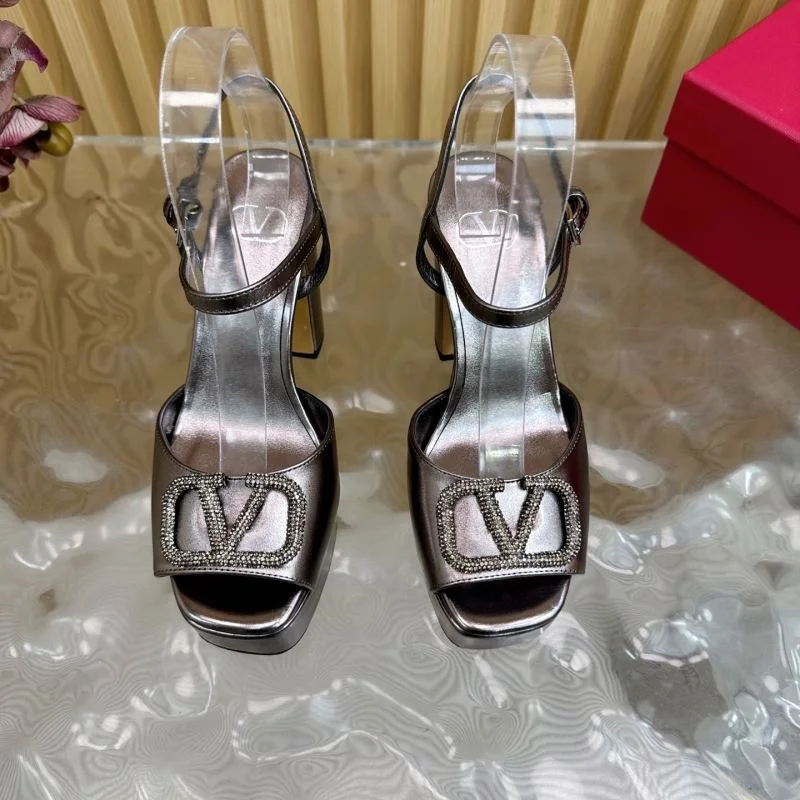 Valentino Sandals Durable 36379
