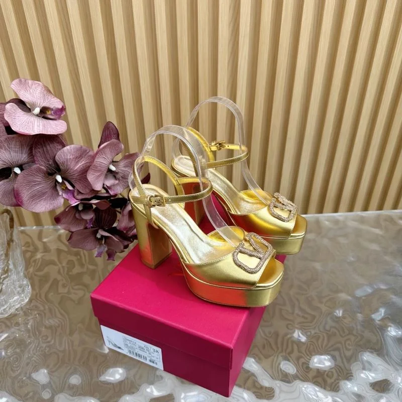 OnTrend Valentino Sandals 36366