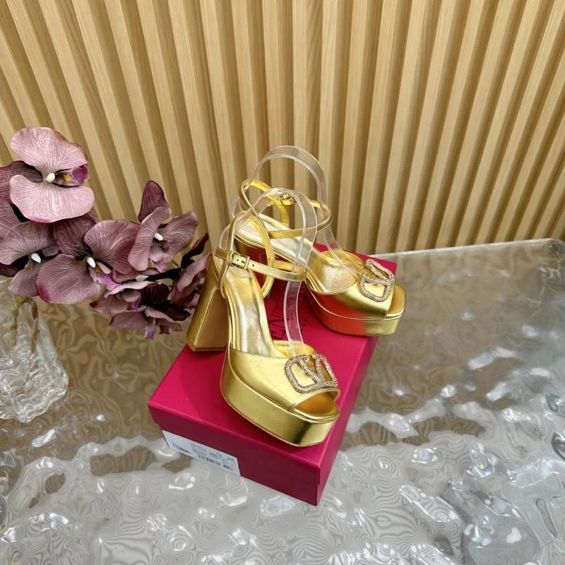 OnTrend Valentino Sandals 36366
