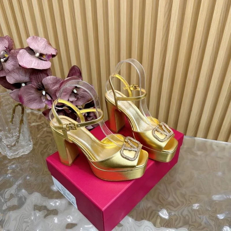 OnTrend Valentino Sandals 36366