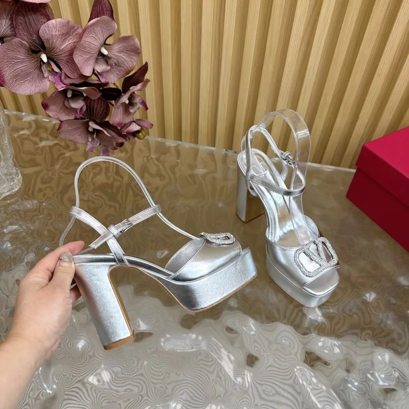Valentino Sandals Popular 36373