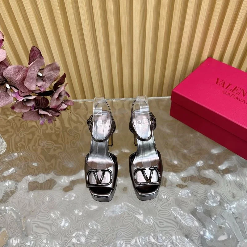 Valentino Sandals NewStyle 36372