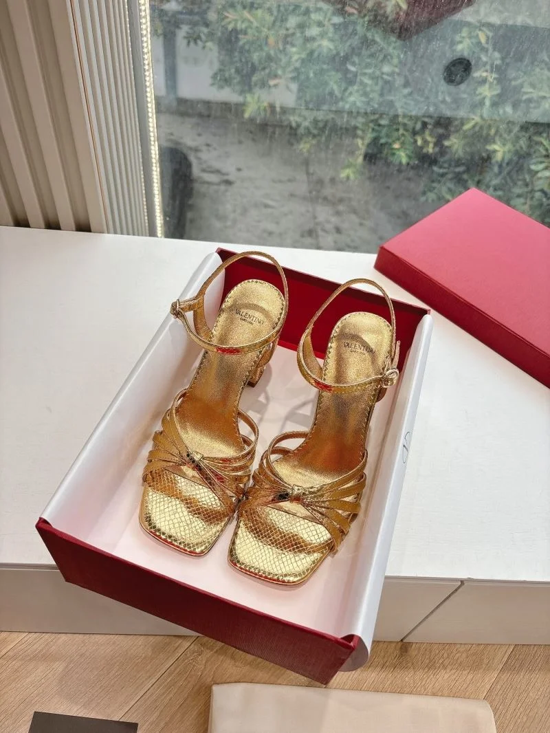 Valentino Sandals SmoothTexture 36377
