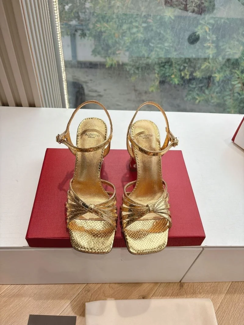 Valentino Sandals SmoothTexture 36377