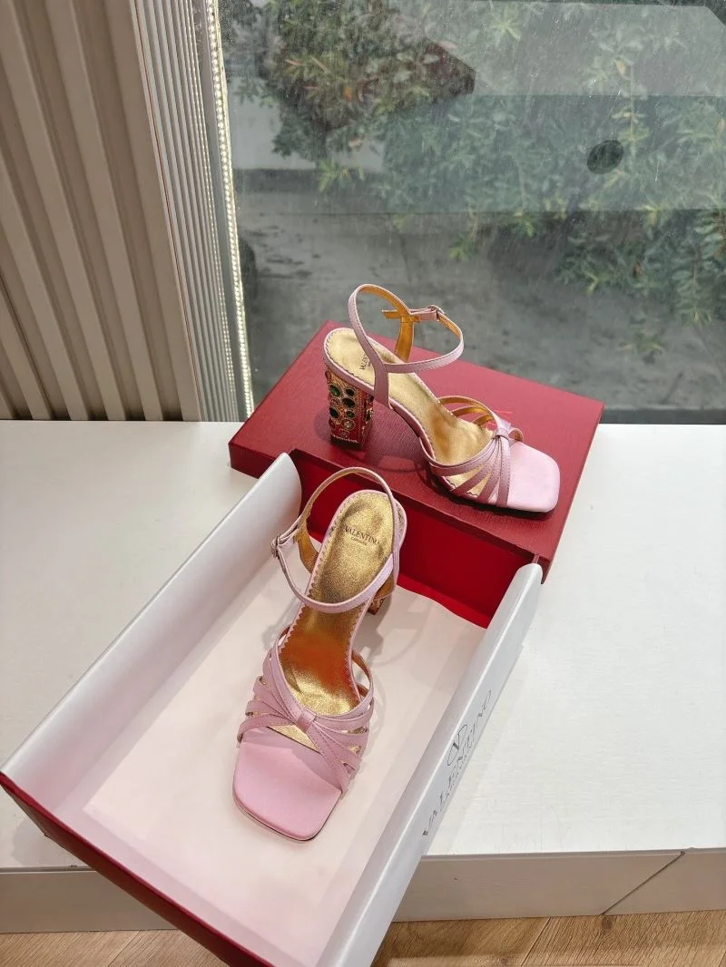 Valentino Sandals Classic 36368