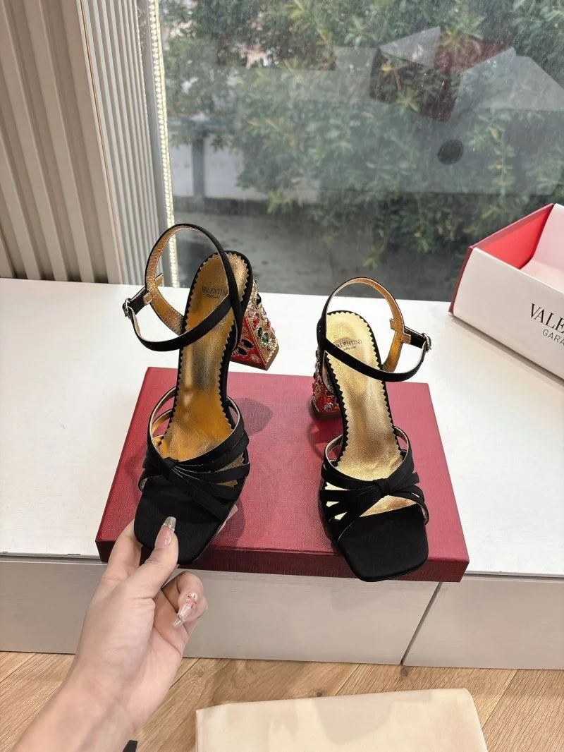 Valentino Sandals ComfortFit 36374